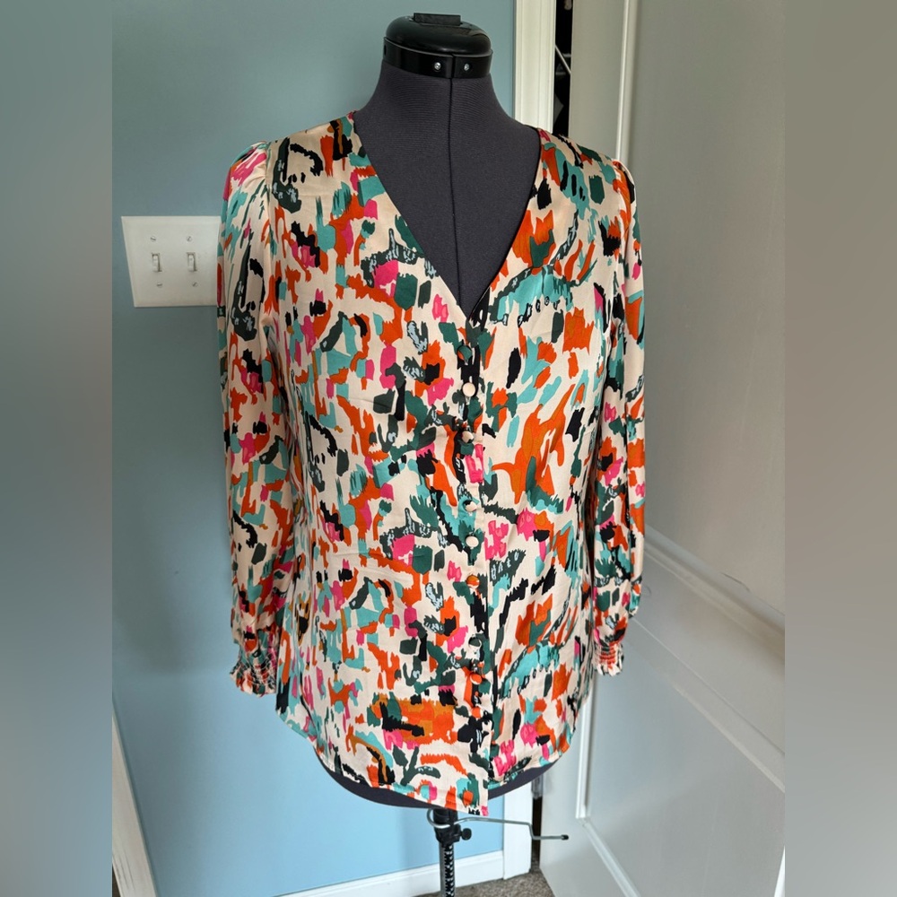 Abstract Print Satiny L/S Blouse